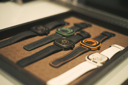 NICOL'S Y SEVENFRIDAY