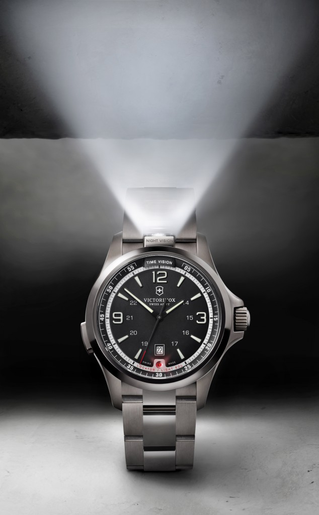 VICTORINOX SWISS ARMY