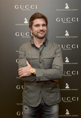 Juanes (Large)