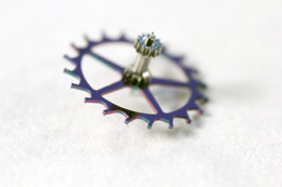 Rueda de escape de silicio de Breguet.