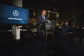 MERCEDES BENZ Y AUTOLICA