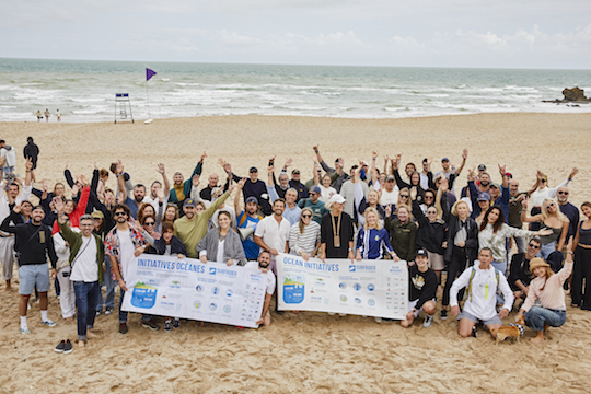 Breitling se asocia con Surfrider Foundation por unos océanos más limpios