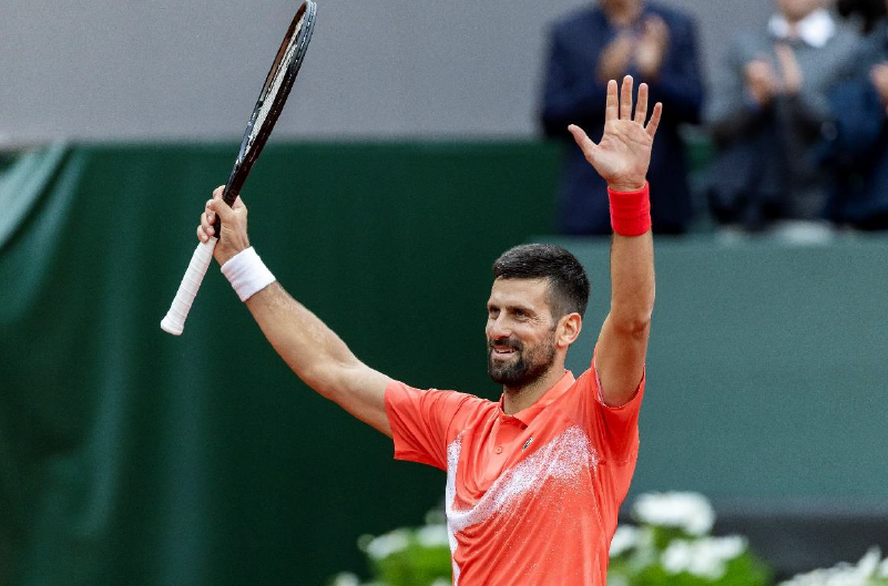 Djokovic celebra 100 TÍTULOS con su "Big Bang" En Ginebra