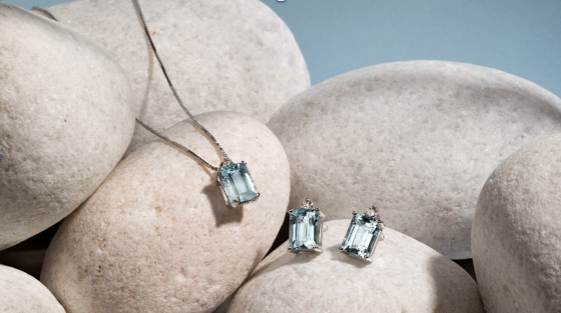 Unión Suiza: joyas para el verano