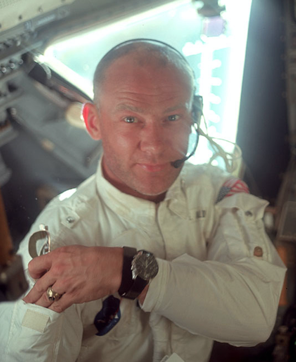 Omega celebra el aniversario de la llevada a la Luna