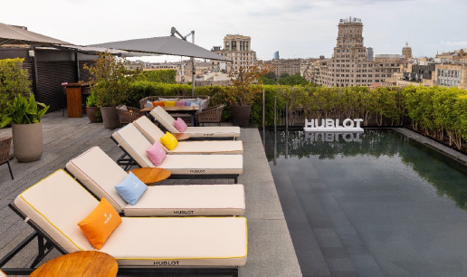 Hublot transforma la azotea del Mandarin Oriental Barcelona en un paraíso mediterráneo